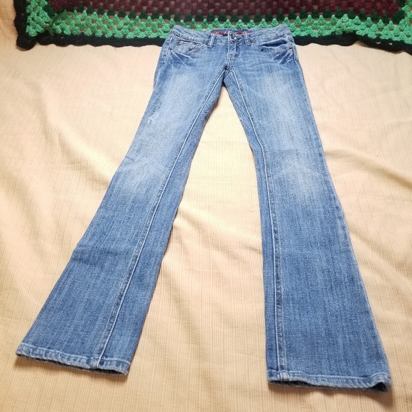 Refuge Denim Sized 0 - Picture 2 of 8